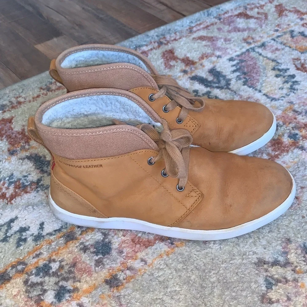Helly Hansen Brown Leather GERTON Waterproof High Top Boots Shearling Lining 7